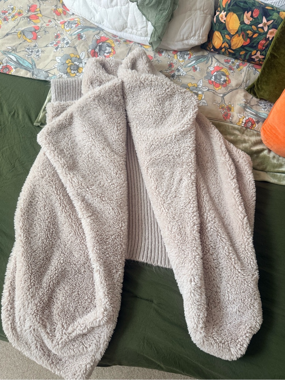 BB Dakota Plush Cream Sherpa Open-Front Poncho